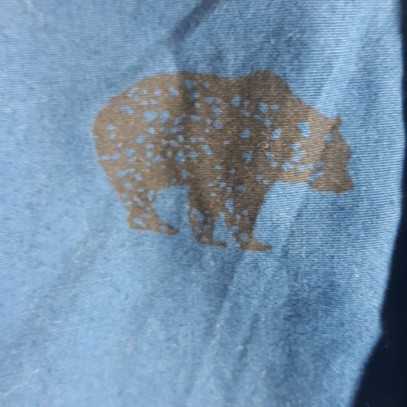 VSTR Cotton long sleeve Bear print Button shirt - Picture 4 of 7